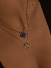 Load image into Gallery viewer, Cinzia Blue Clover Necklace
